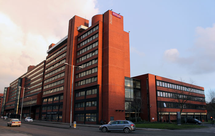 Alliance Manchester Business School masters in marketing